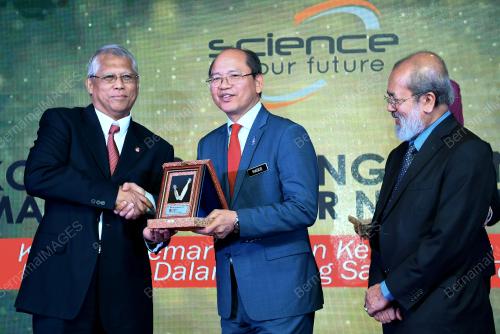 SG01_21112017_STEM_BN201711201949