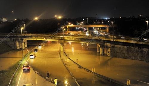SG01_21122012_AIR_BANJIR-1