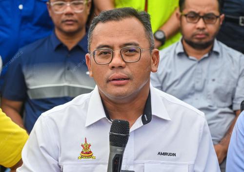 DATUK SERI AMIRUDIN SHARI