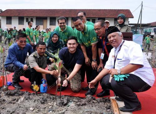 SG01_22042017_BAKAU