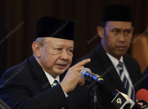 TAN SRI SYED ANWAR JAMALULLAIL