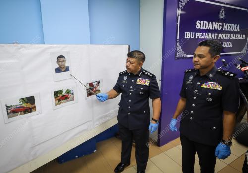 ACP WAN AZLAN WAN MAMAT
