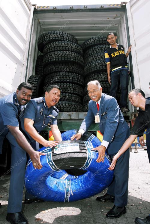 DATUK ISMAIL IBRAHIM