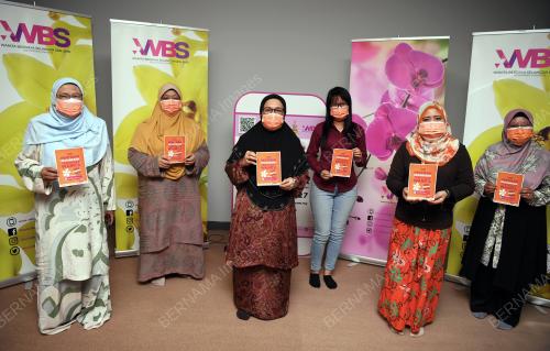 DR SITI MARIAH MAHMUD