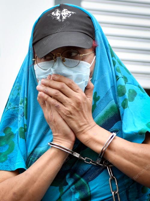 AHLI PERNIAGAAN PUKUL ISTERI