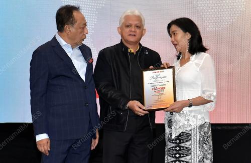 DATUK MOHD MUSTAFA ABDUL AZIZ
