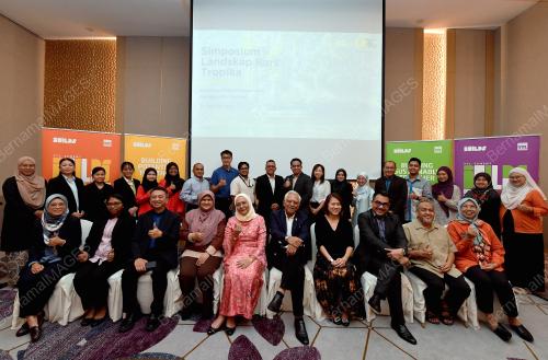 PROF EMERITUS DATUK DR IBRAHIM KOMOO