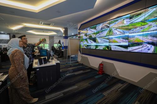 LEMBAGA LEBUHRAYA MALAYSIA