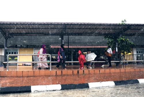 SG01_24042014_HUJAN_LEBAT