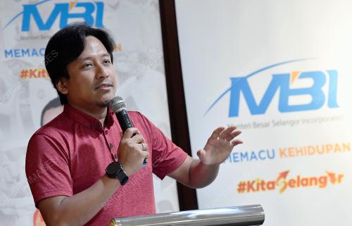 MOHD NAJWAN HALIMI