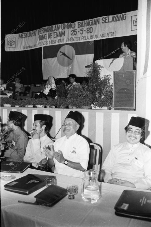 MUSA HITAM