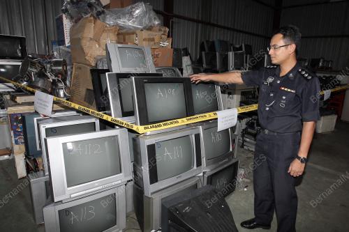 POLIS
