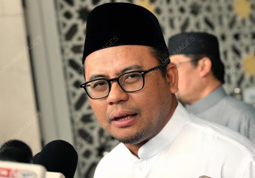 DATUK SERI AMIRUDIN SHARI