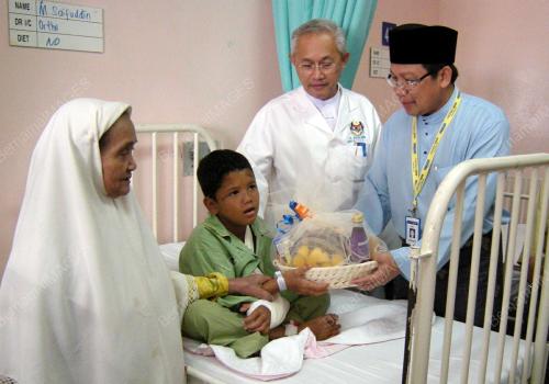 ZAINUDDIN YAACOB
