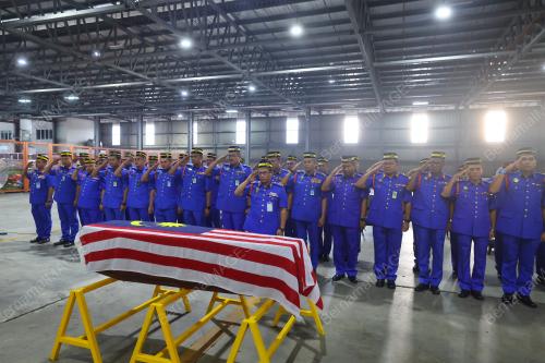 JENAZAH LEFTENAN KOLONEL AG ISKANDAR AMPUAN YAACUB