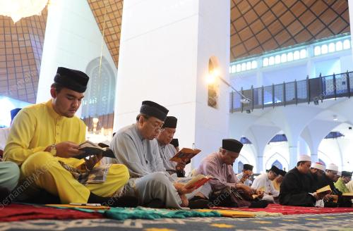 SG01_27072012_BACAAN_YASSIN