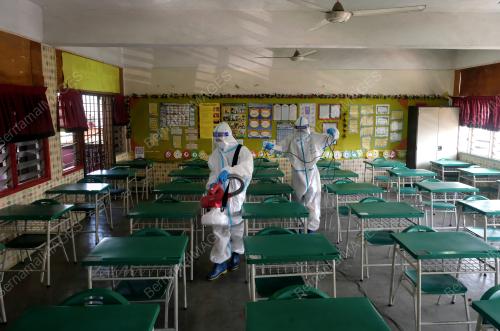 PROSES SANITASI SEKOLAH
