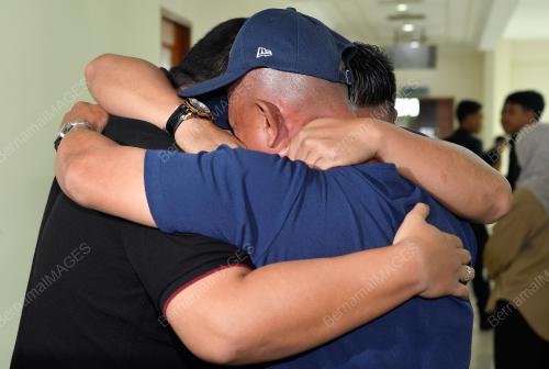 KEPUTUSAN KES MENCEDERAKAN PENGAWAL PERIBADI