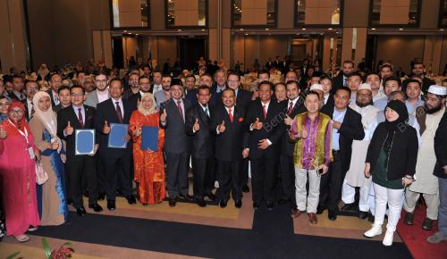 SG01_29032016_HALAL