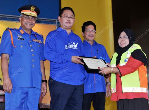 SG01_29052016_JPAM