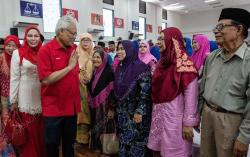 SG01_29072017_WANITA_UMNO