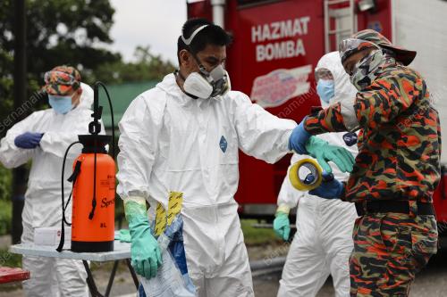 PROSES DISINFEKSI KG SUNGAI RAMAL DALAM - COVID19