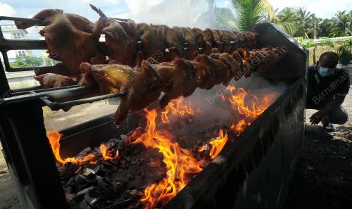 JUALAN AYAM GOLEK DALAM TALIAN KETIKA RAMADAN