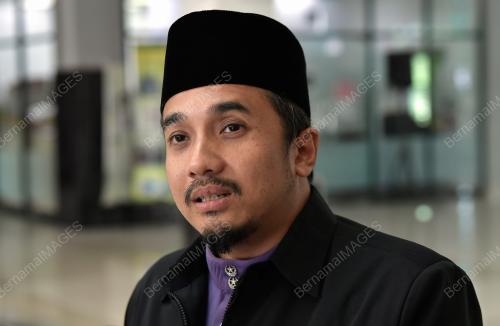 MUD HAFIZ HANEEFA