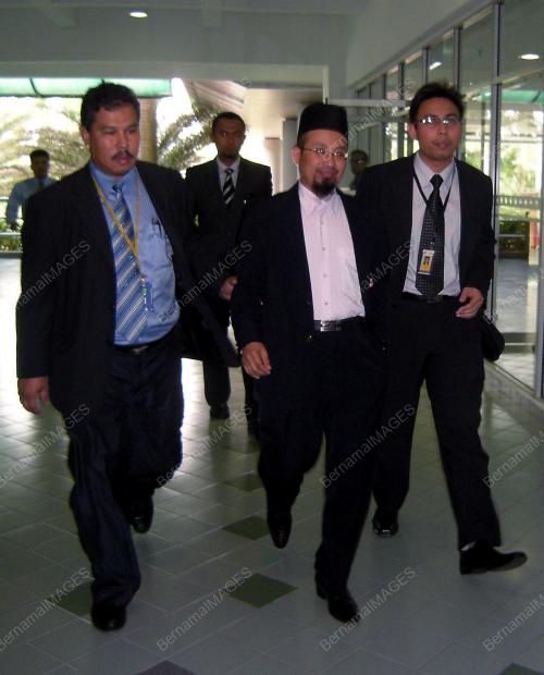 MAHKAMAH SESYEN