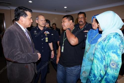 MOHD BAKRI ZININ