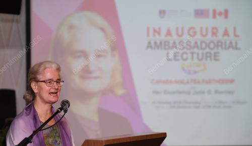 SG01_31102019_UITM_CANADA_BN201910305987