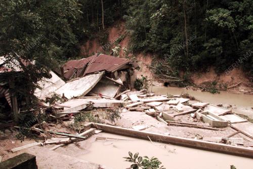 KESAN BANJIR