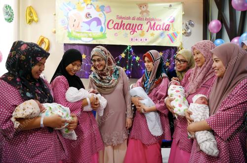 DATIN PADUKA DR HASNI HANAPI