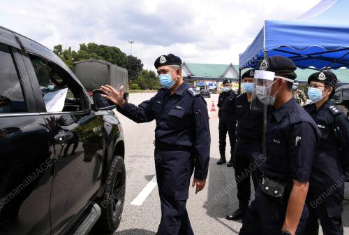 CP DATUK AZRI AHMAD