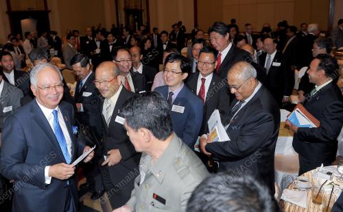 SG02_01032012_SALAM_CEO