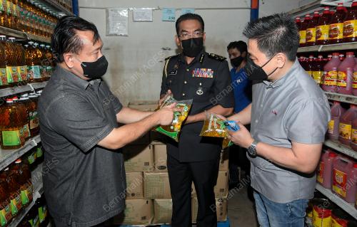 DATUK SERI ALEXANDER NANTA LINGGI