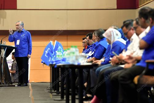 DATUK SERI DR AHMAD ZAHID HAMIDI