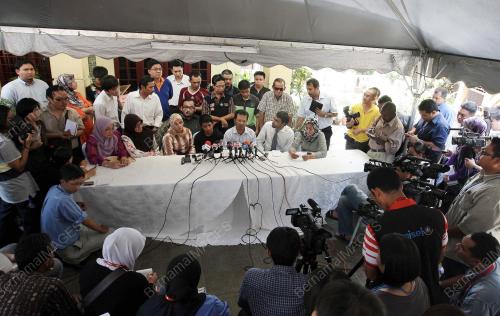 REMAJA DI TEMBAK POLIS