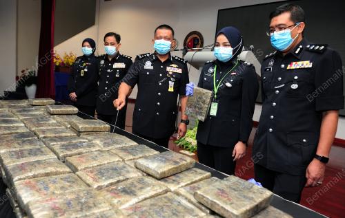 SIDANG MEDIA RAMPASAN DADAH JENIS GANJA