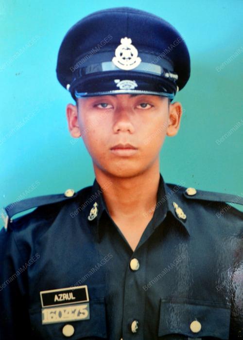 SG02_04032013_AZRUL
