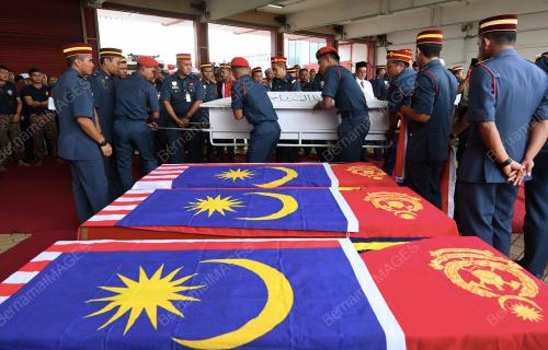 SG02_04102018_BOMBA_LEMAS
