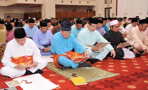 SG02_04122015_YASSIN