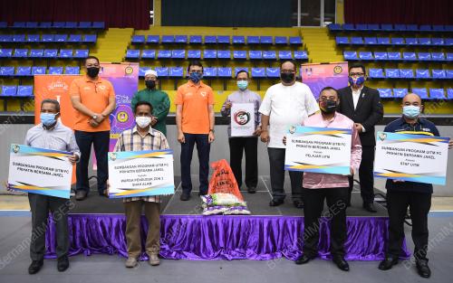 PROGRAM UITM FC PRIHATIN