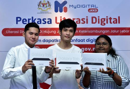PENGAGIHAN PERANTI SISWA