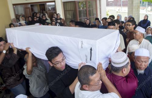 SG02_05042015_JENAZAH