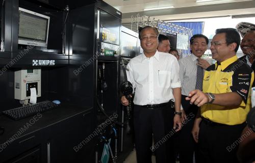 ISMAIL SABRI YAAKOB