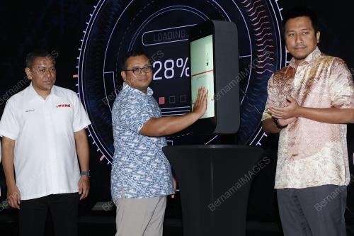 DATUK SERI AMIRUDIN SHARI