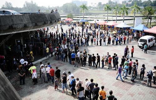 SG02_05122014_BELI_TIKET