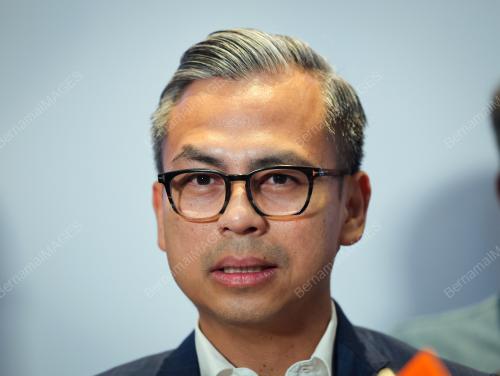 FAHMI FADZIL