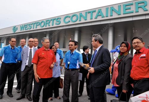 SG02_06102016_WESTPORTS